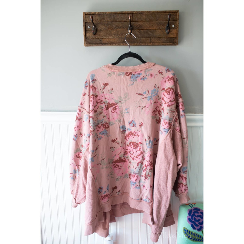 Free People With The Band Cabbage Rose Pullover Medium NEW - Picture 3 of 5